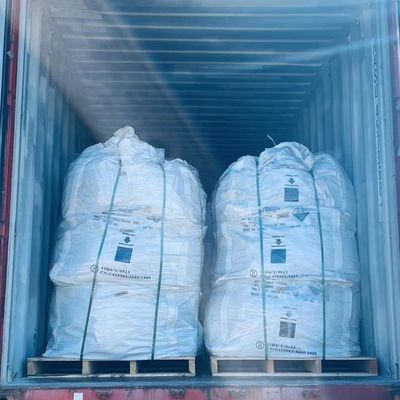 FeCL3 Demir klorürü Yüksek çözünürlüklü Koyu kahverengi Siyah katı toz